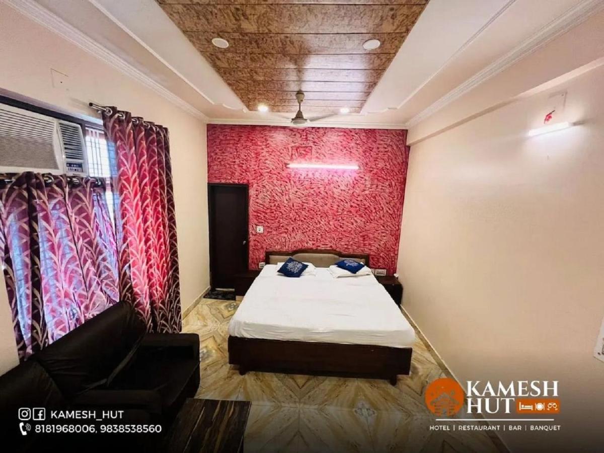 Hotel Kamesh Hut, 瓦拉纳西 外观 照片